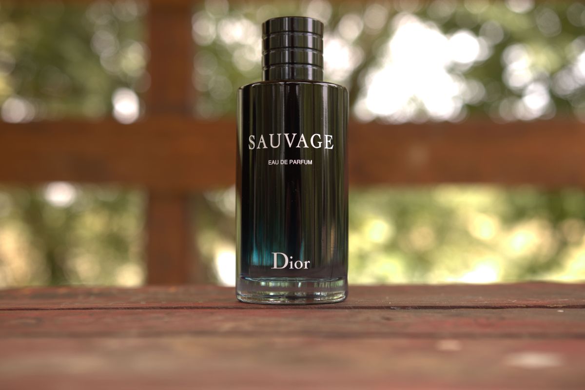 Dior Sauvage Eau De Parfum Review: The Perfect Scent for All Occasions